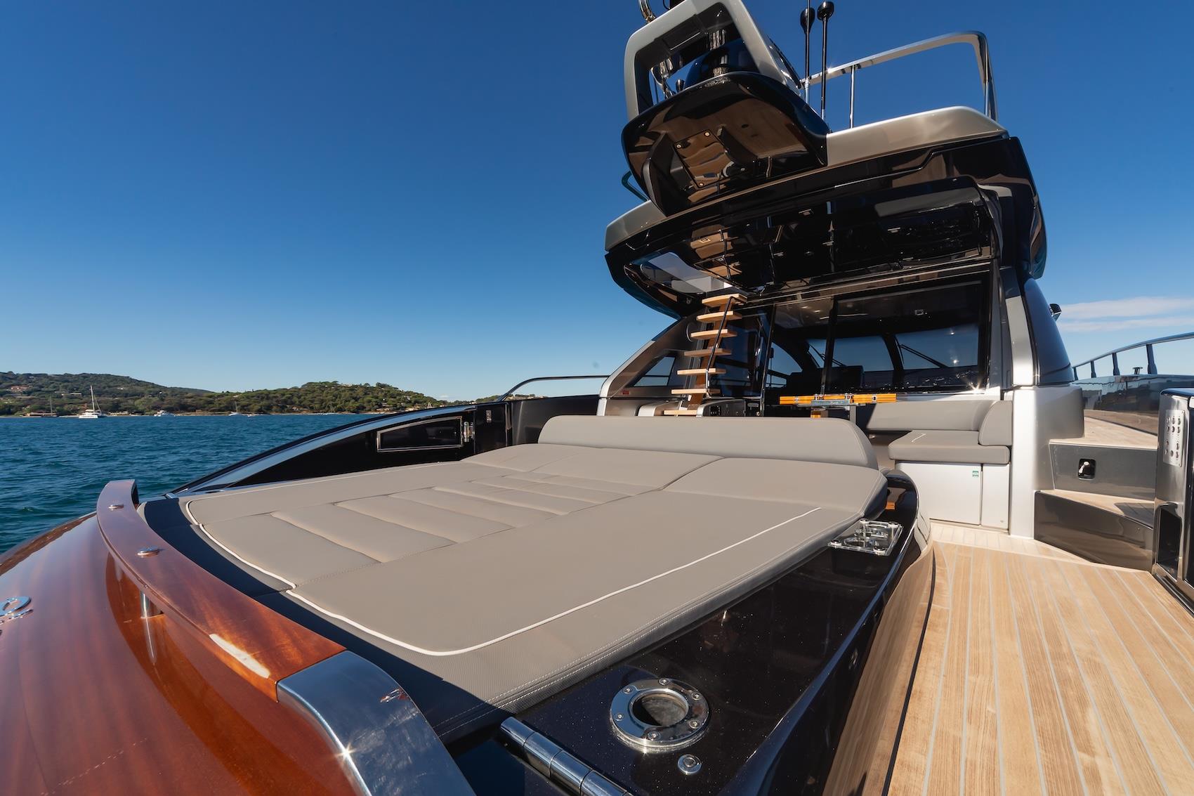2021 RIVA 66' RIBELLE 